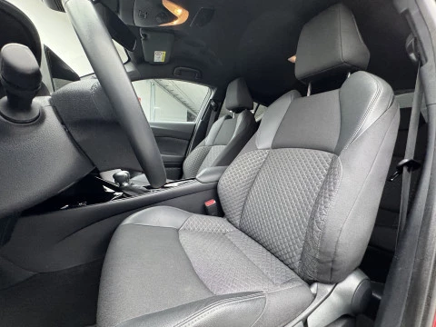Toyota C-HR 2.0 180H Advance