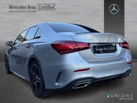 Mercedes-Benz Clase A  200 d Sedán