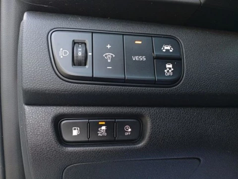 Kia Niro 1.6 GDi PHEV 104kW (141CV) Drive