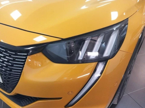 Peugeot 208 BlueHDi 73kW (100CV) GT