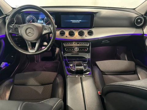 Mercedes-Benz Clase E E 220 d 4MATIC Berlina