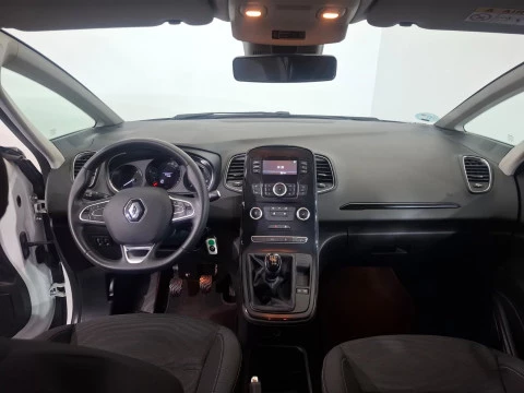 Renault Scenic 1.3 TCe GPF Life 85kW Renault Scenic 1.3 TCe GPF Life 85kW