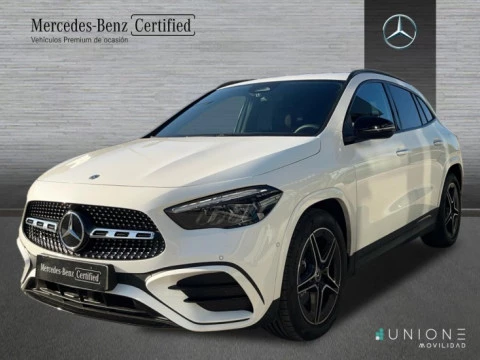 Mercedes-Benz GLA  200 d