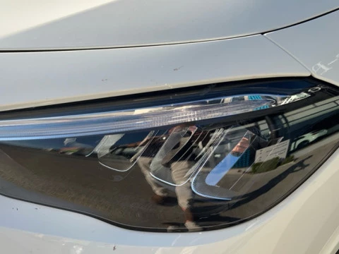 Mercedes-Benz GLA  200 d