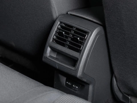 Volkswagen Golf 2.0 TDI 85kW (115CV)