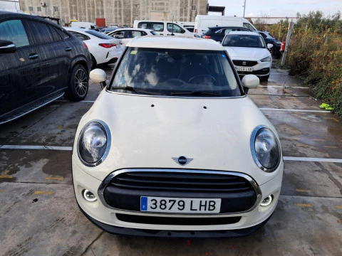 MINI ONE 5 PUERTAS