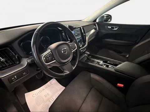 Volvo XC60 2.0 D4 Momentum Auto