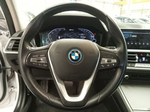 BMW Serie 3 330e xDrive Touring