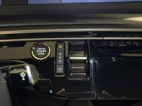 Peugeot 3008 Hybrid 1.2 107KW Allure eDCS6