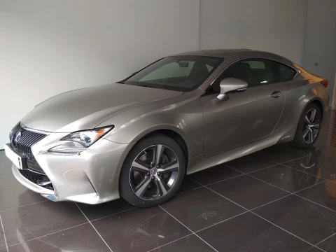 Lexus RC 2.5 RC 300h Executive Lexus RC 2.5 RC 300h Executive
