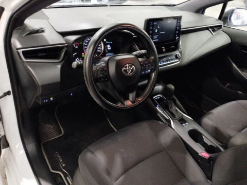 Toyota Corolla 1.8 125H BUSINESS E-CVT