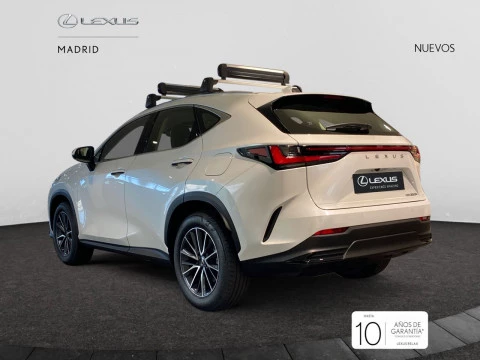 Lexus NX 350h Premium 2WD