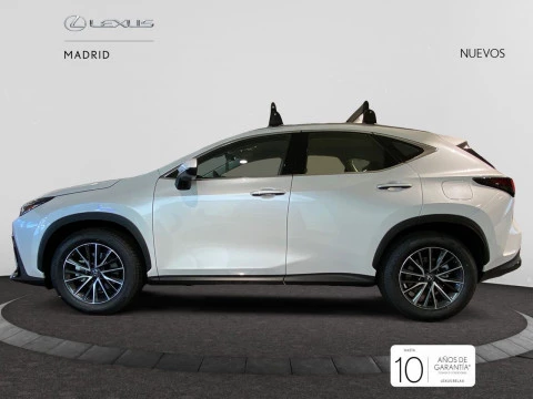 Lexus NX 350h Premium 2WD