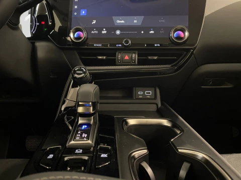 Lexus NX 350h Premium 2WD