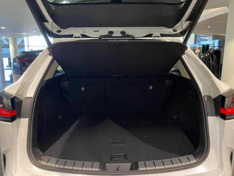 Lexus NX 350h Premium 2WD