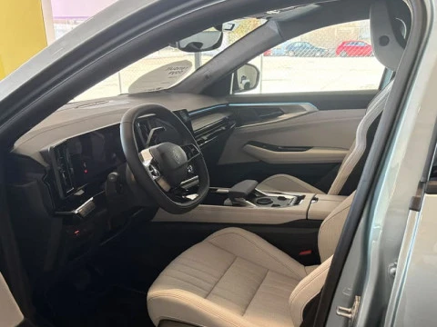 Renault Espace Iconic full hybrid E-Tech 147kW 5p