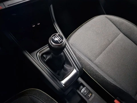 Renault Captur techno Eco-G 100cv (74 kW)