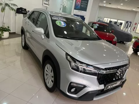 Suzuki S-Cross 1.5 S2 SHEV 4WD Suzuki S-Cross 1.5 S2 SHEV 4WD