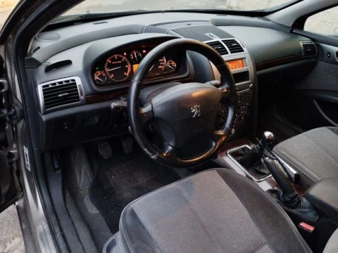 Peugeot 407 ST Confort HDI 136