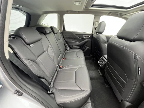 Subaru Forester 2.0i Hybrid CVT Executive Plus