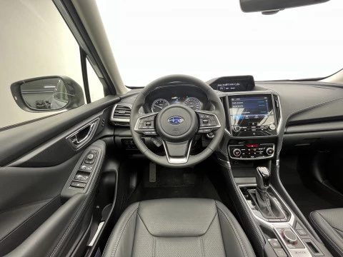 Subaru Forester 2.0i Hybrid CVT Executive Plus