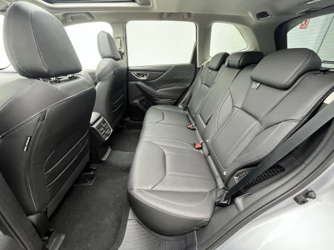 Subaru Forester 2.0i Hybrid CVT Executive Plus