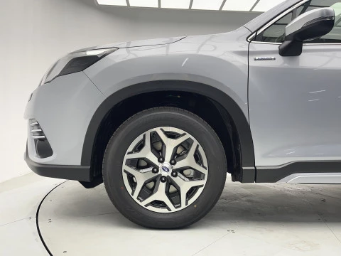 Subaru Forester 2.0i Hybrid CVT Executive Plus
