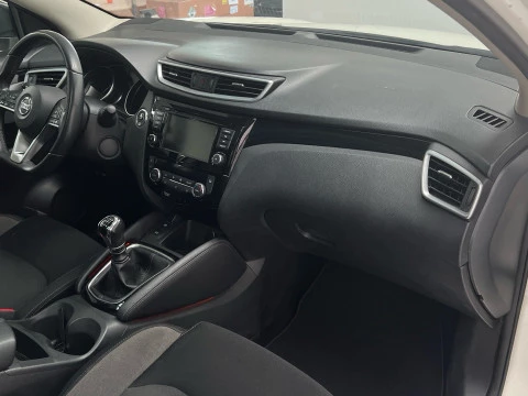 Nissan Qashqai DIG-T 103 kW (140 CV) E6D N-CONNECTA