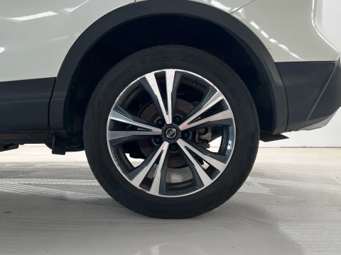 Nissan Qashqai DIG-T 103 kW (140 CV) E6D N-CONNECTA