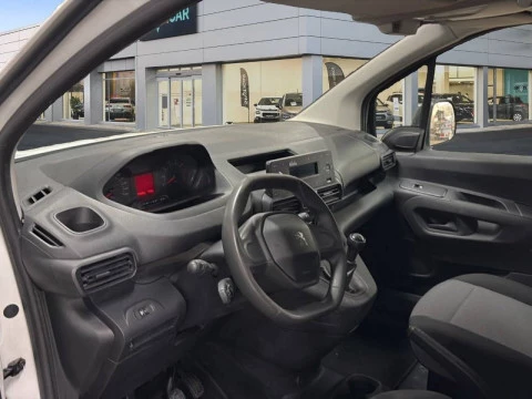 Peugeot Partner Pro Standard 600kg BlueHDi 55kW