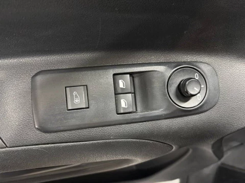 Peugeot Partner Pro Standard 600kg BlueHDi 55kW