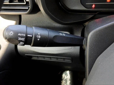 Citroën Berlingo Furgon BlueHDi 130 S&S Talla M 96 kW (130 CV)