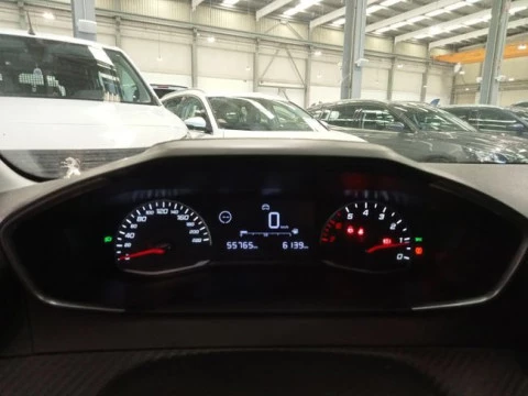 Peugeot 208 BlueHDi 73kW (100CV) Active