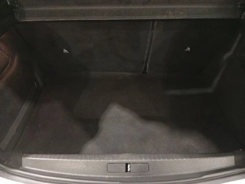 Peugeot 208 BlueHDi 73kW (100CV) Active