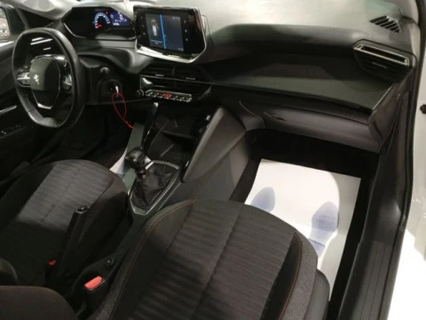 Peugeot 208 BlueHDi 73kW (100CV) Active