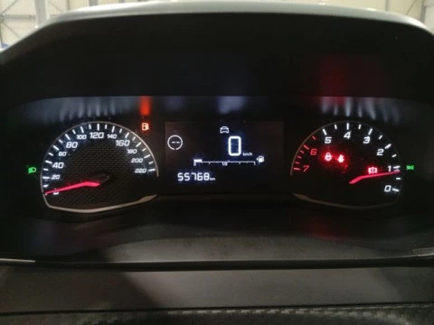 Peugeot 208 BlueHDi 73kW (100CV) Active