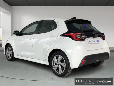 Toyota Yaris TOYOTA ACTIVE PLUS 120H