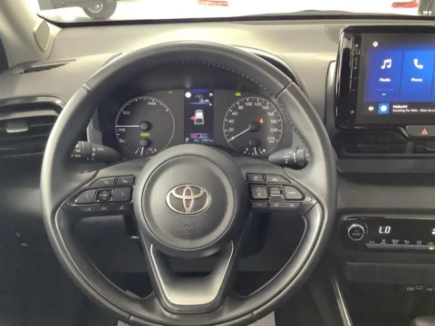 Toyota Yaris TOYOTA ACTIVE PLUS 120H