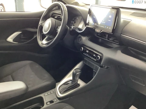 Toyota Yaris TOYOTA ACTIVE PLUS 120H