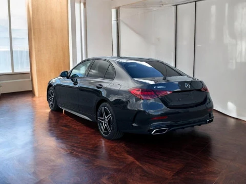 Mercedes-Benz Clase C C 300 e EQ Berlina