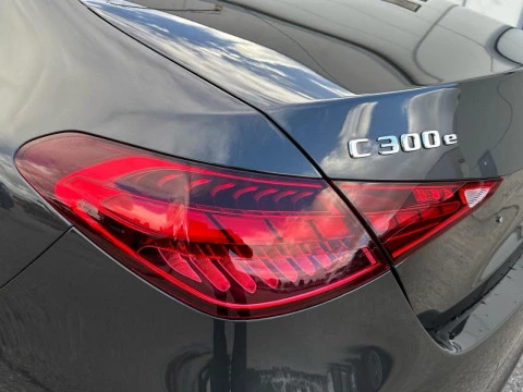 Mercedes-Benz Clase C C 300 e EQ Berlina