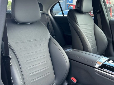 Mercedes-Benz Clase C C 300 e EQ Berlina