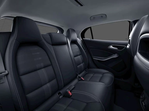 Mercedes-Benz GLA 200 CDI / d Urban