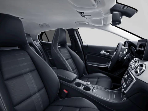 Mercedes-Benz GLA 200 CDI / d Urban