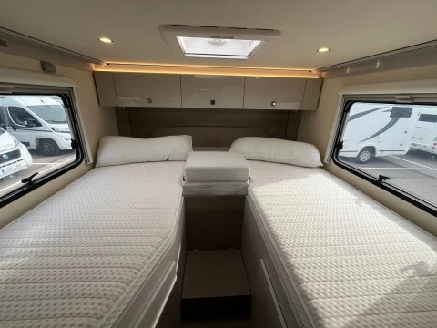 BURSTNER LINEO LINEO T690