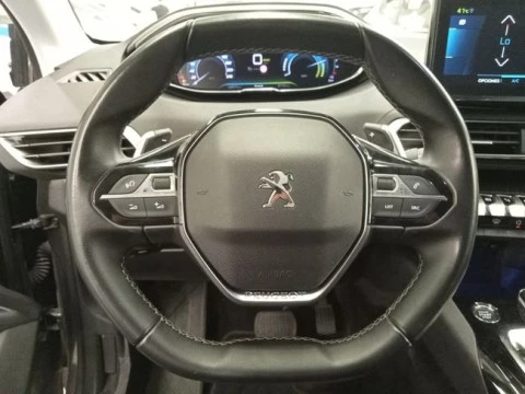Peugeot 3008 Hybrid 225 e-EAT8 Allure