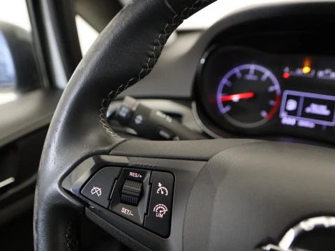 Opel CORSA 1.4 DESIGN LINE GLP 5P