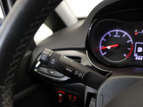 Opel CORSA 1.4 DESIGN LINE GLP 5P