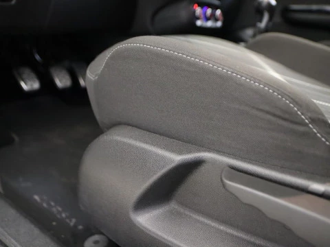 Opel CORSA 1.4 DESIGN LINE GLP 5P