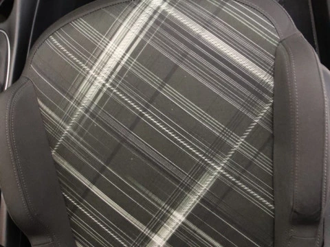 Opel CORSA 1.4 DESIGN LINE GLP 5P